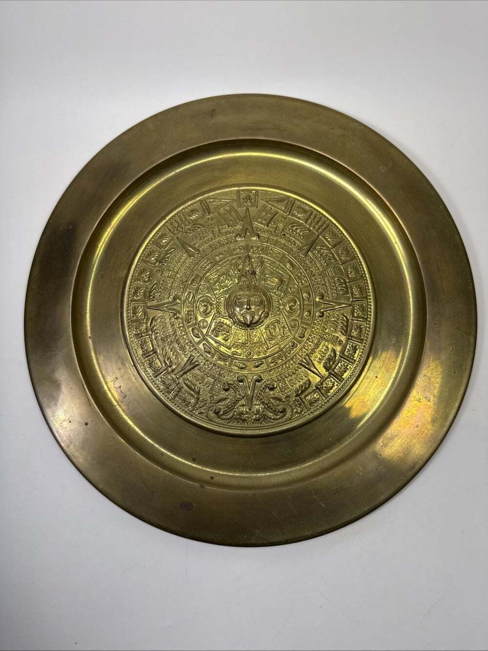 Vtg 11' Embossed Brass Aztec Mayan Calendar Wall Hanging Plate plater Tray L1